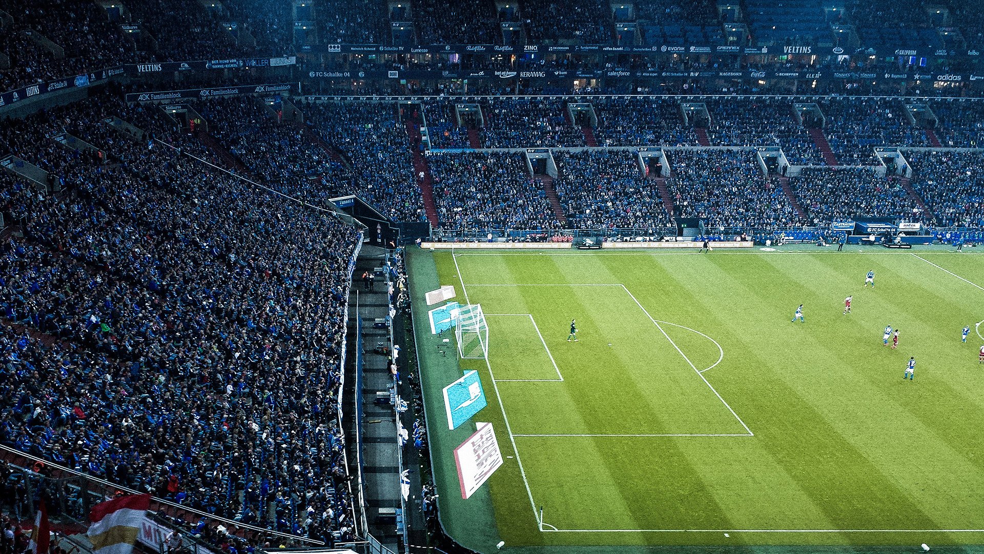 世界杯精彩战况：每场比赛都令人热血沸腾！，世界杯比赛集锦